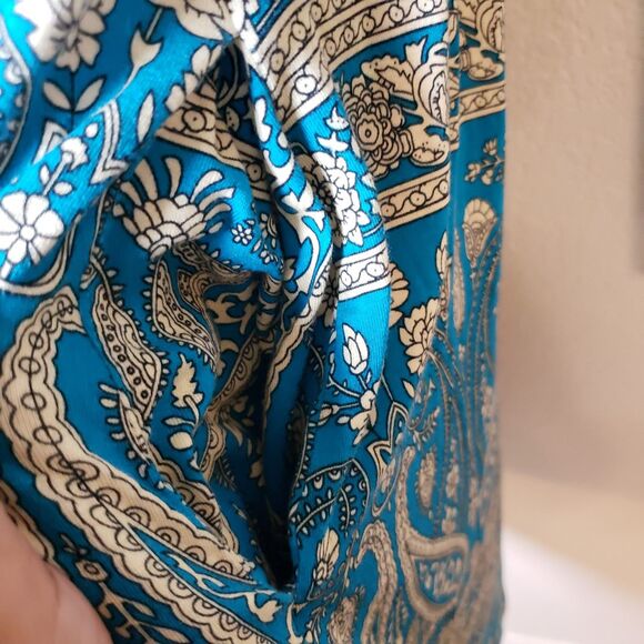 Long Sleeve Printed Dress with Pockets - Picture 4 of 4